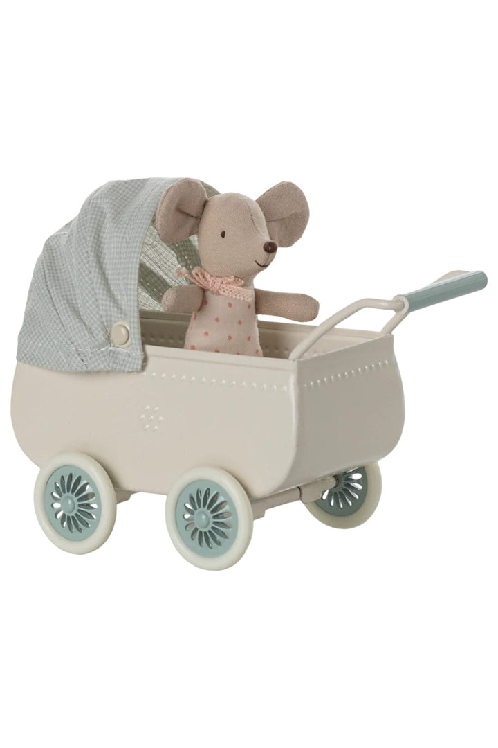 Maileg - Barnevogn Med Baby Mus - Mint - Mouse Acc Legetøj 