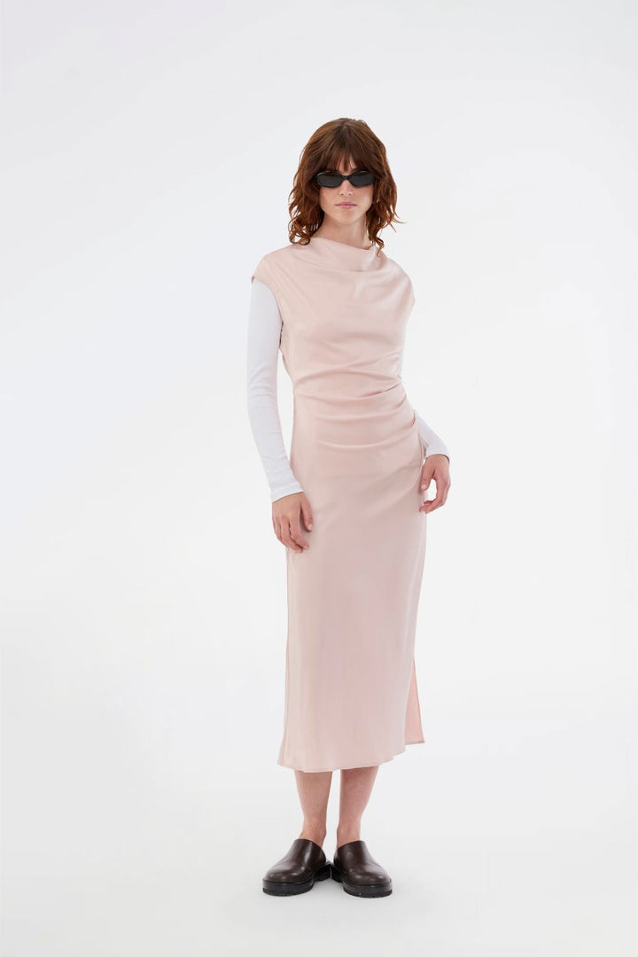 Modström - Tailormd Dress 58386 - 13624 - Peach Whip Kjoler 