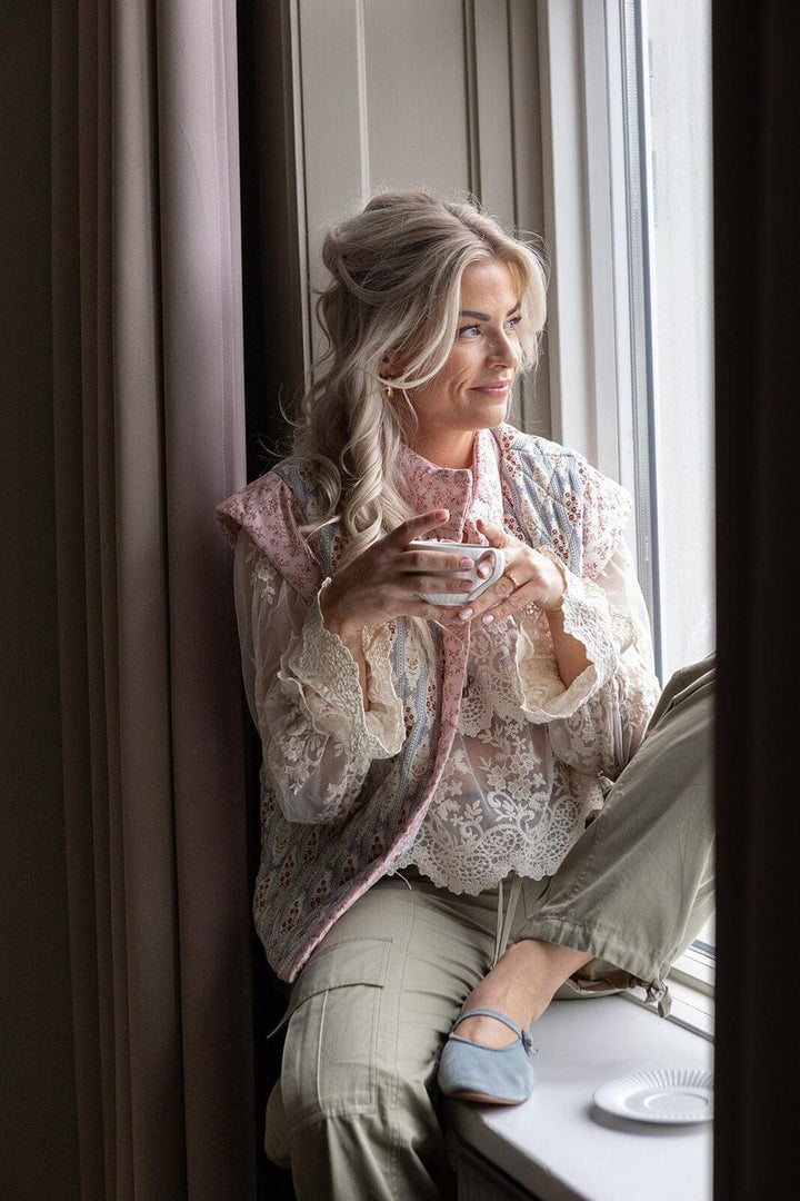 Molly & My X Melanie Due - Luise V Quilt Vest 167530 - 754 - Light Pink Veste 