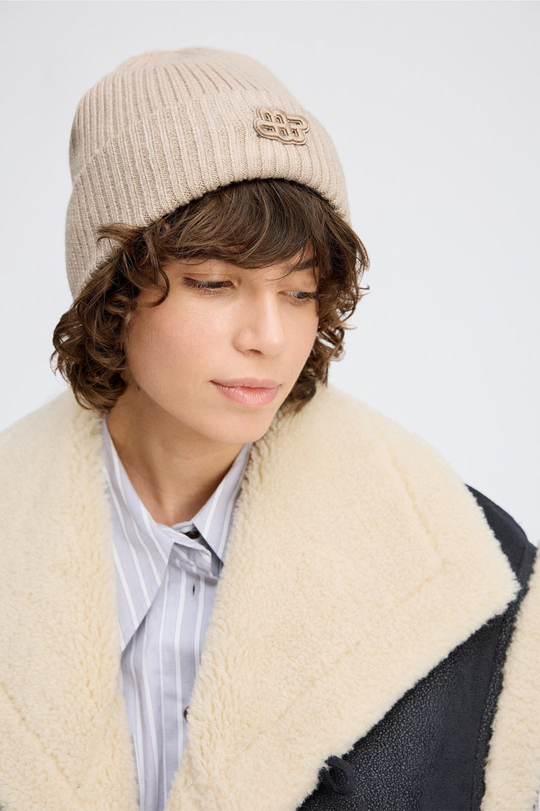 Munthe - Likaner 253195825351 - 5 - Beige Huer 