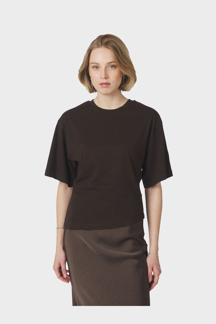 Neo Noir - Alira Boxy Tee 169728 - 676 - Dark Brown