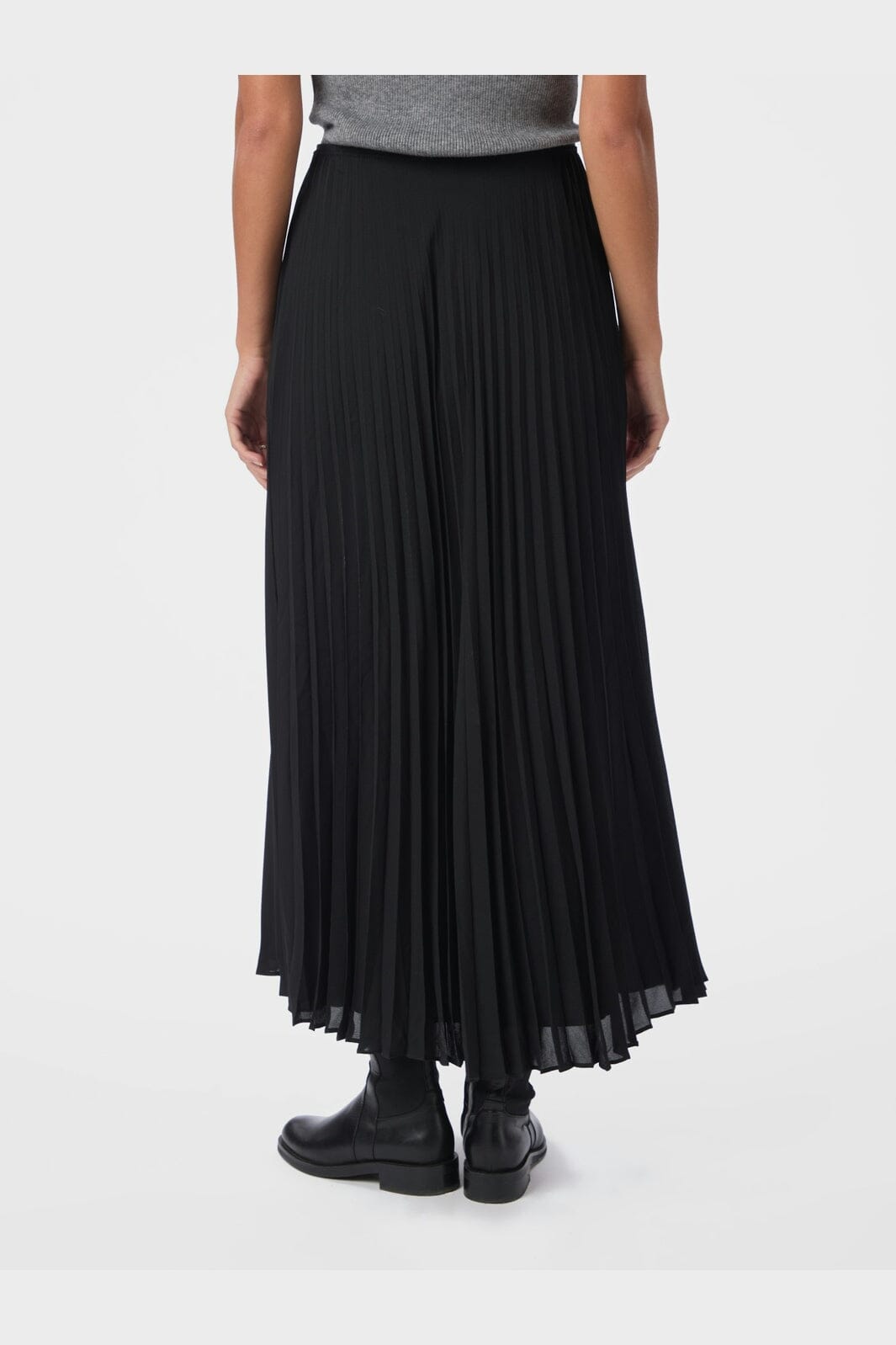 Neo Noir - Boni Simple Plisse Skirt 166495 - 100 - Black