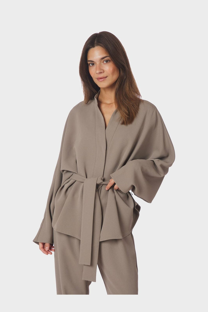 Neo Noir - Ellery Crepe Blouse 167125 - 214 - Taupe