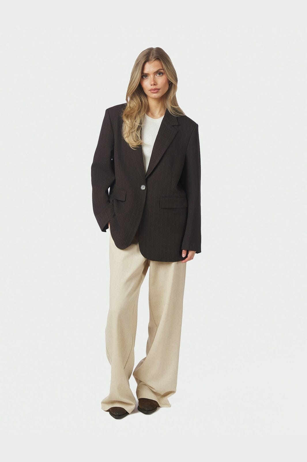 Neo Noir - Gaby Pinstripe Blazer 168204 - 676 - Dark Brown