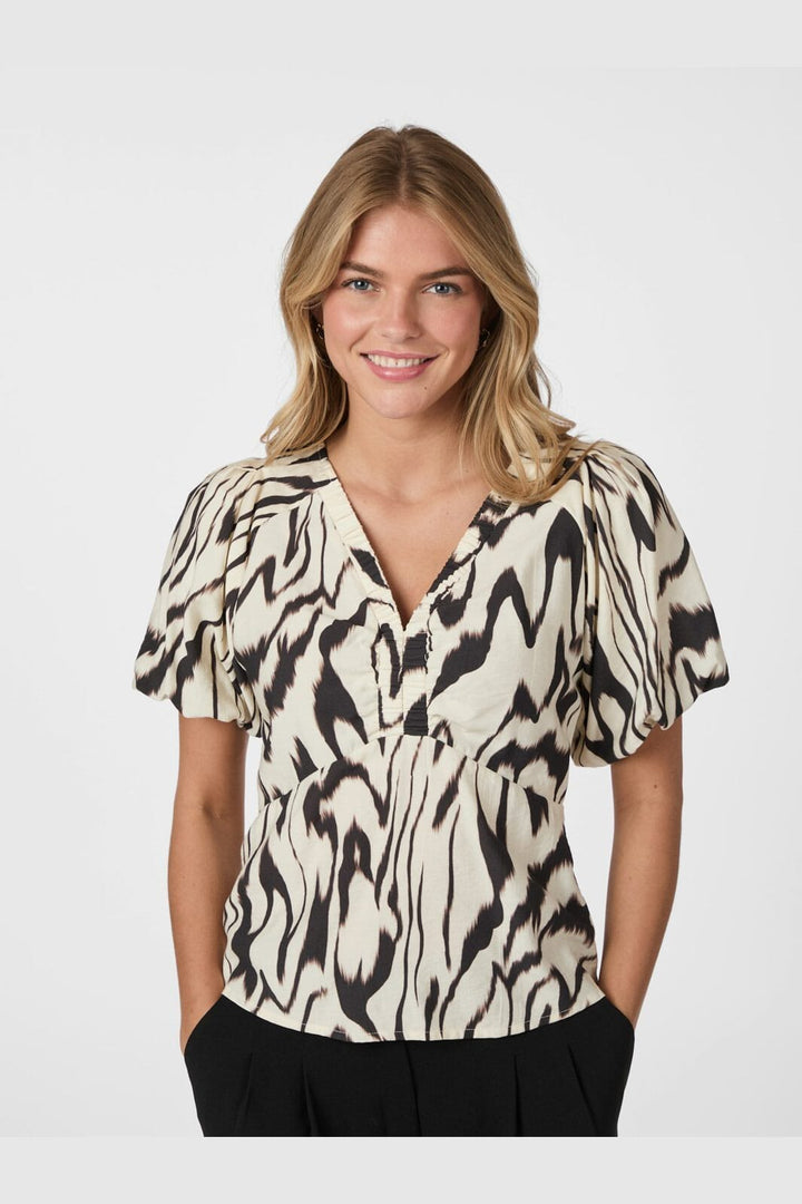 Neo Noir - Irina Graphic Zag Blouse 166003 - 121 - Off White