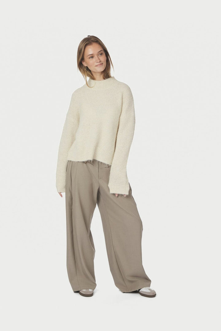 Neo Noir - Paulina Fluffy Knit Blouse 164729 - 121 - Off White