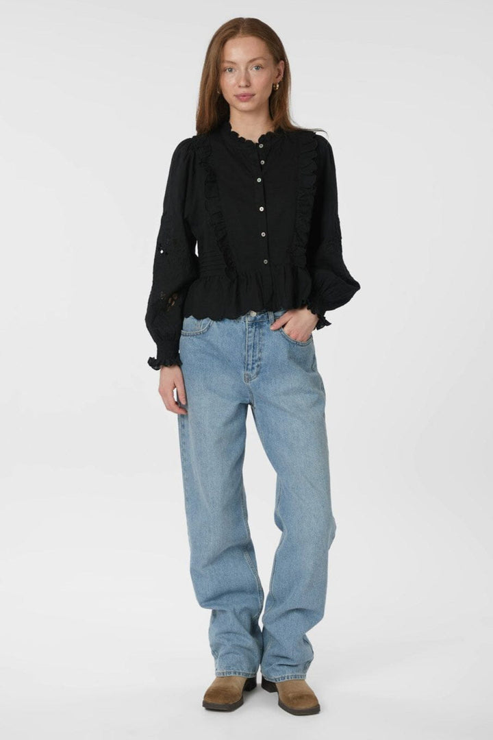 Neo Noir - Petrine Embroidery Blouse 161136 - 100 - Black
