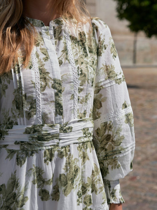 Neo Noir - Roberta Flower Flow Dress 165425 - 340 - Sage Green Kjoler 