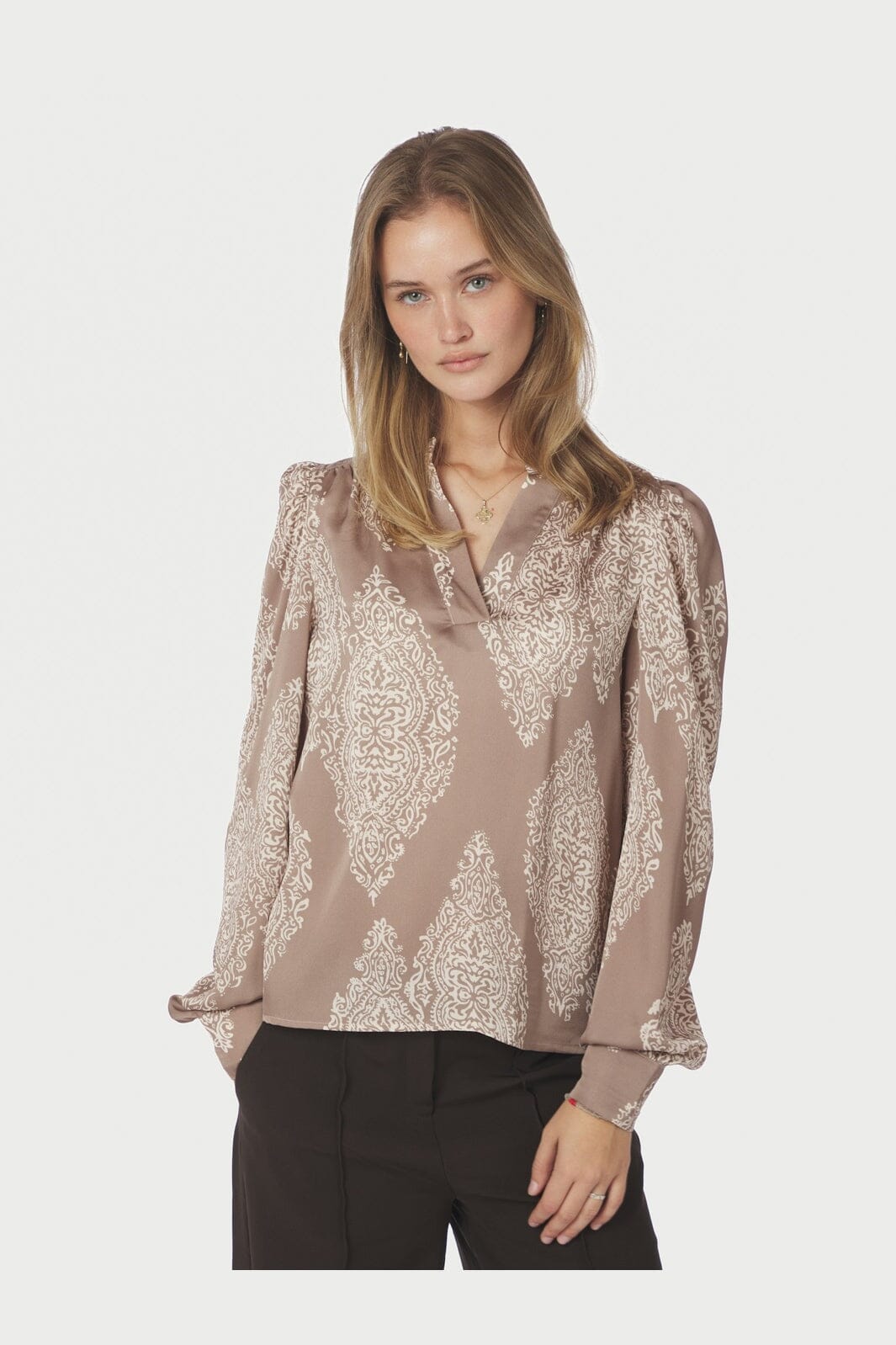 Neo Noir - Rosslyn Paisley Drop Blouse 163976 - 811 - Dark Taupe