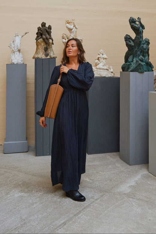 Neo Noir - Silfi Crepe Dress 166670 - 141 - Navy Kjoler 