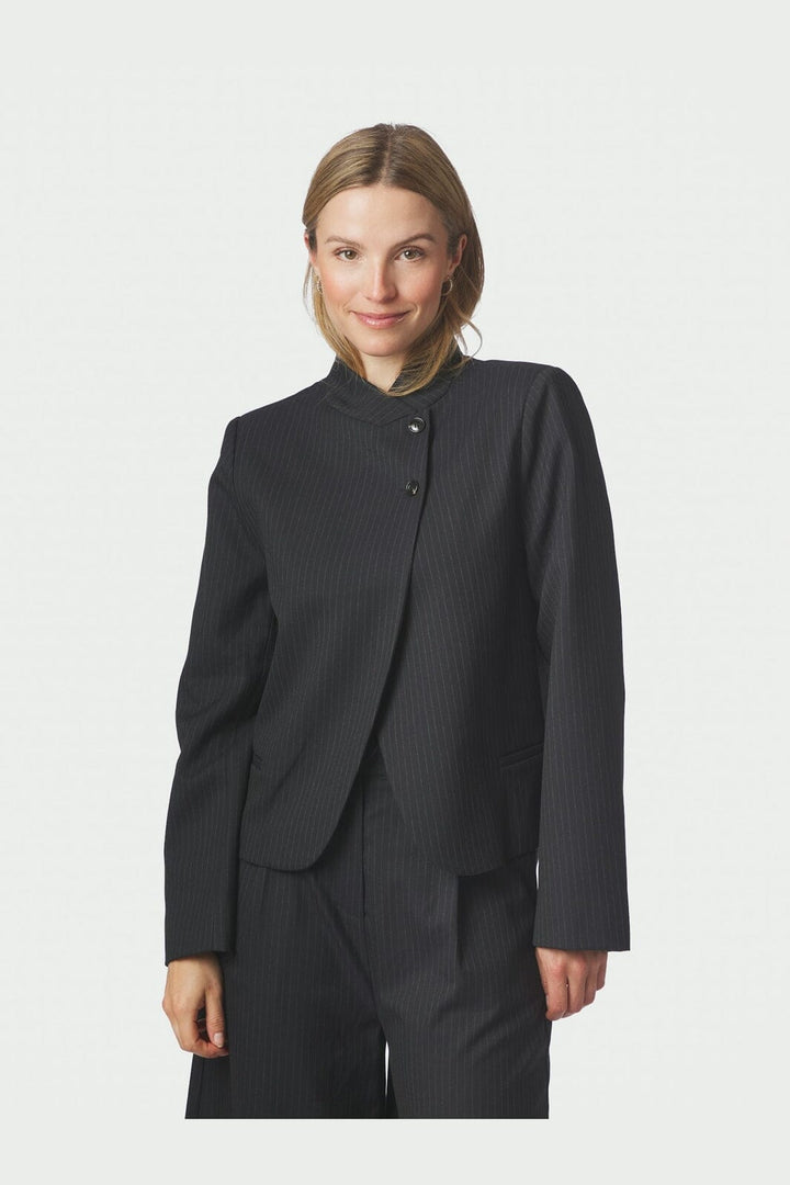 Neo Noir - Tiria Slim Pinstripe Blazer 169991 - 702 - Dark Navy