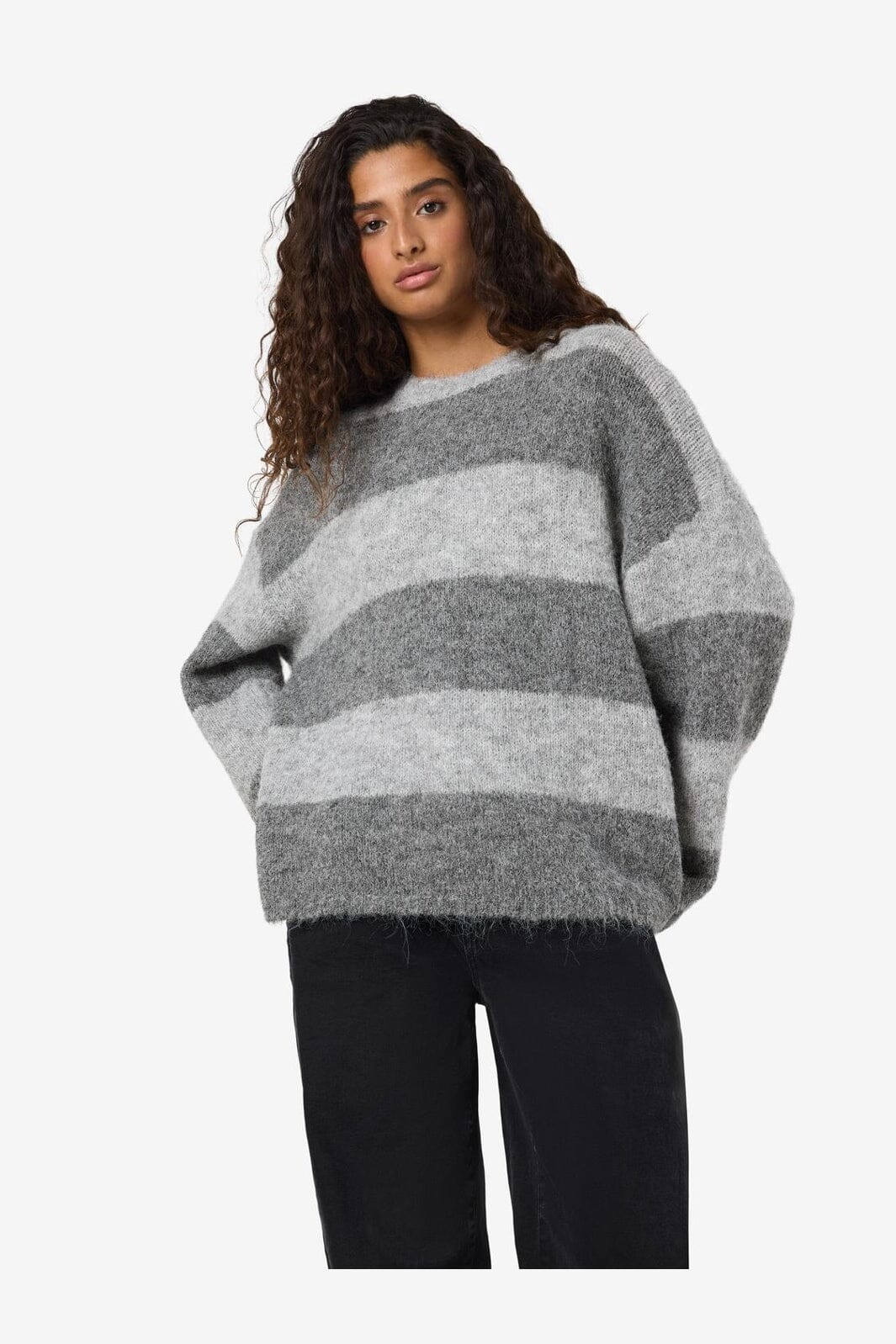 Noisy May - Nmsutton L/S Oversized Knit Fwd - 4563314 Light Grey Melange Medium Grey Melange