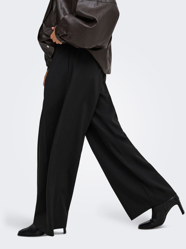Only - Asmine Pleat Barrel Pant Tlr - 5190043 Black Bukser 