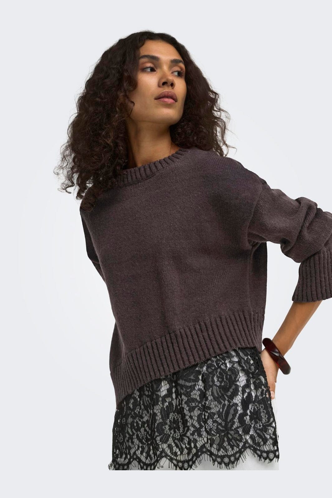 Only - Onlevie Ls Lace Mix O-Neck Knt - 5128826 Coffee Bean Black Lace