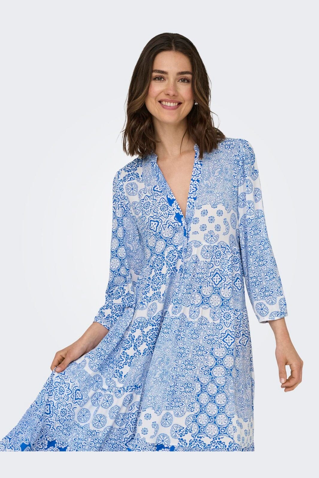 Only - Onlmilana 7/8 Dress - 4840490 Princess Blue Mix Graphic