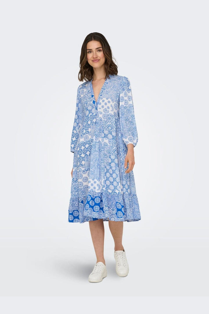 Only - Onlmilana 7/8 Dress - 4840490 Princess Blue Mix Graphic