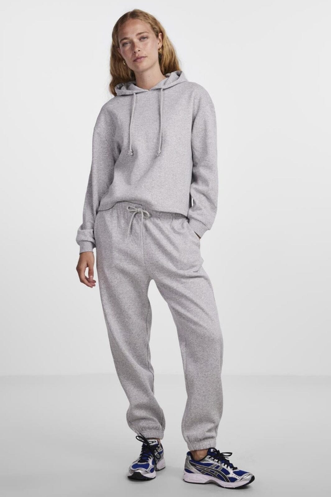 Pieces - Pcchilli Sweat Pants - 3595558 Light Grey Melange Sweatpants 