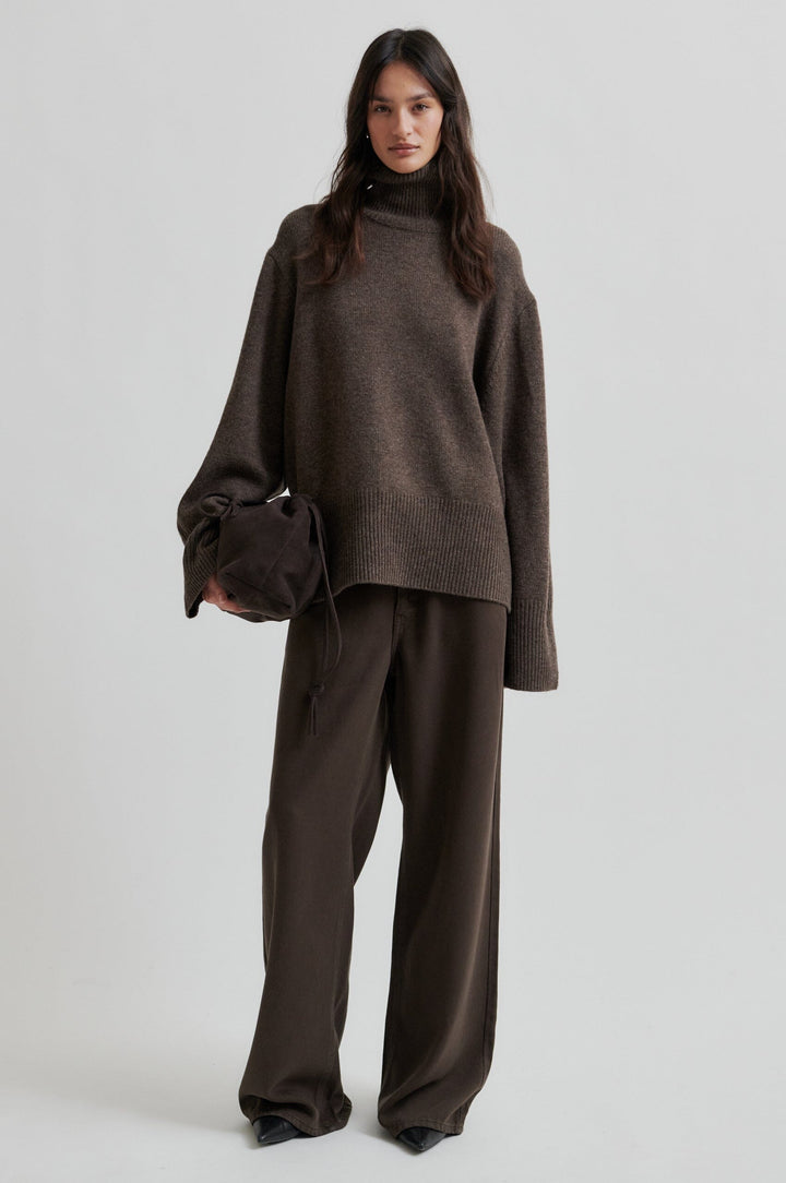 Second Female - Alpha Knit T-Neck 59195 - 6146 Dark Brown Melange Strikbluser 