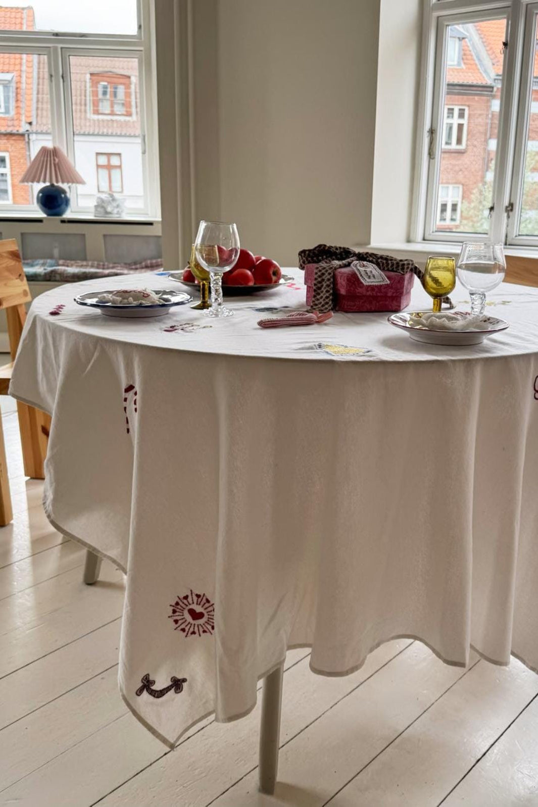 Sissel Edelbo - Christmas Tablecloth SE 1745 - Snow