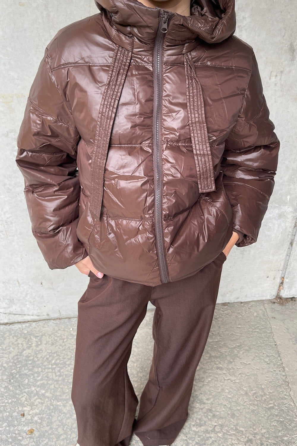 Sisters Point - Danee-Ja 18659 - 220 - Shiny D. Mocha Jakker 