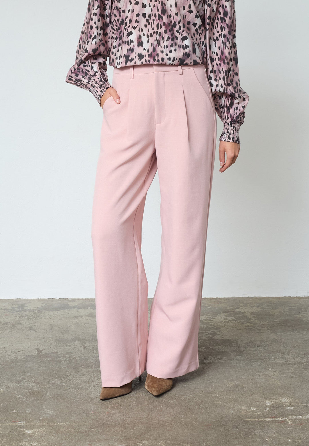 Sisters Point - Great-Pa3 19065 - 531 - Mauve Bukser 