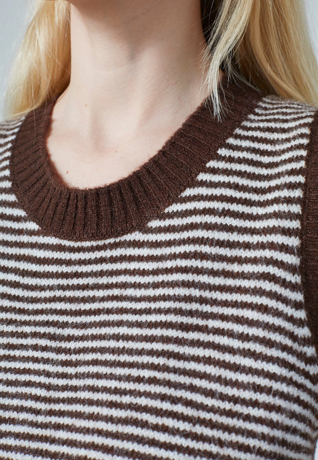 Sisters Point - Megi-Ve 19047 - 831 - Brown/Cream Strikbluser 