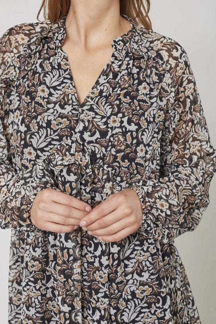 Sisters Point - Usar-Dr1 19113 - 800 - Paisley