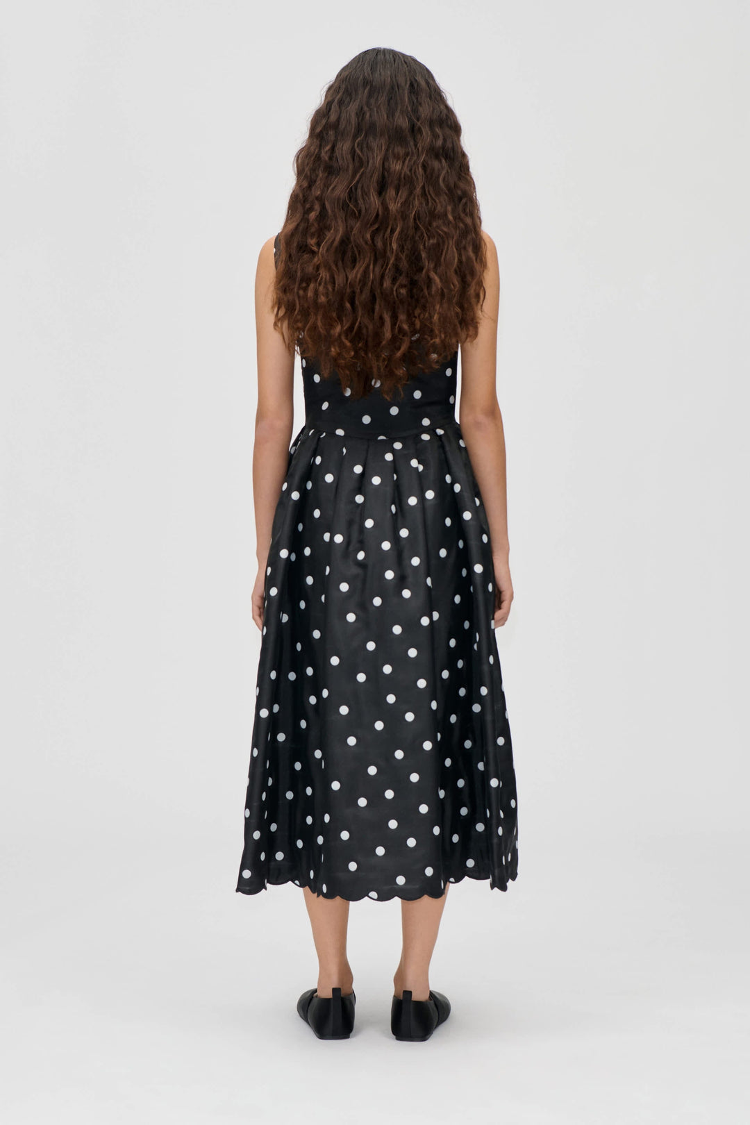 Stine Goya - 2451 Quilted Dots, Voluminous Midi Dresssg-ps26-d199-2451 - Quilted Dots Kjoler 