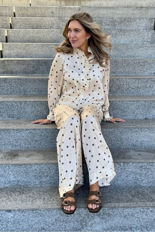 Stories From The Atelier By Copenhagen Shoes - The View Shirt CC8125 - 0012 - Off White/Brown