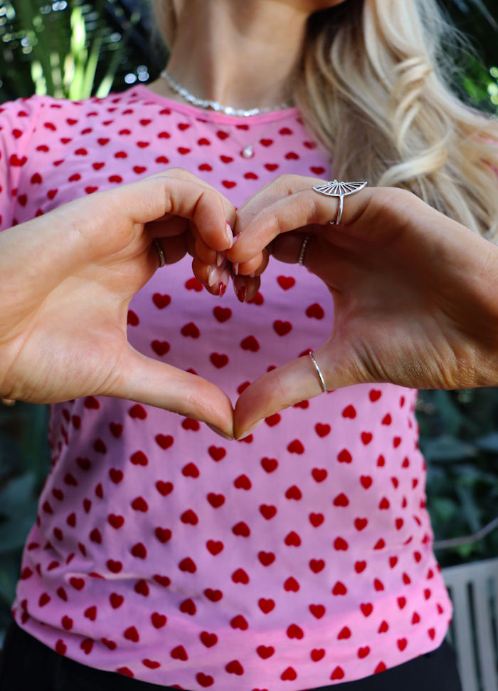 Liberte - Mesh Ls Tshirt 22065 - Pink Red Flock Heart