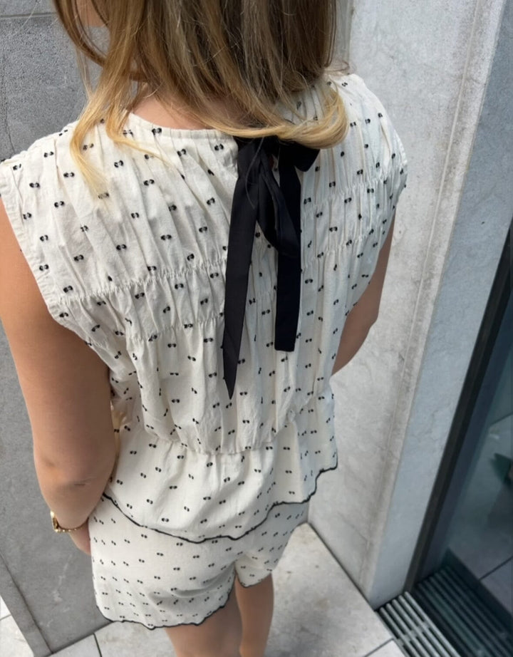 Y.A.S - Yasdobby Sl Top - 4693119 Gardenia Black Dobby Dots Toppe 